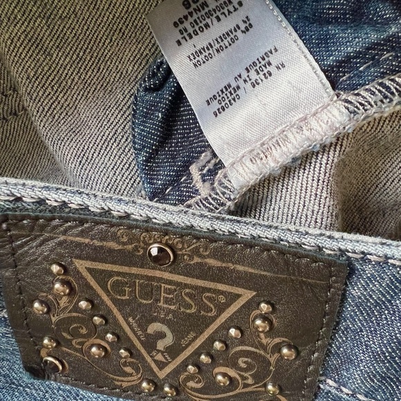 Womens Guess Jeans size 26 Embellished Straight Distressed Frayed Hem Low rise - Picture 5 of 7